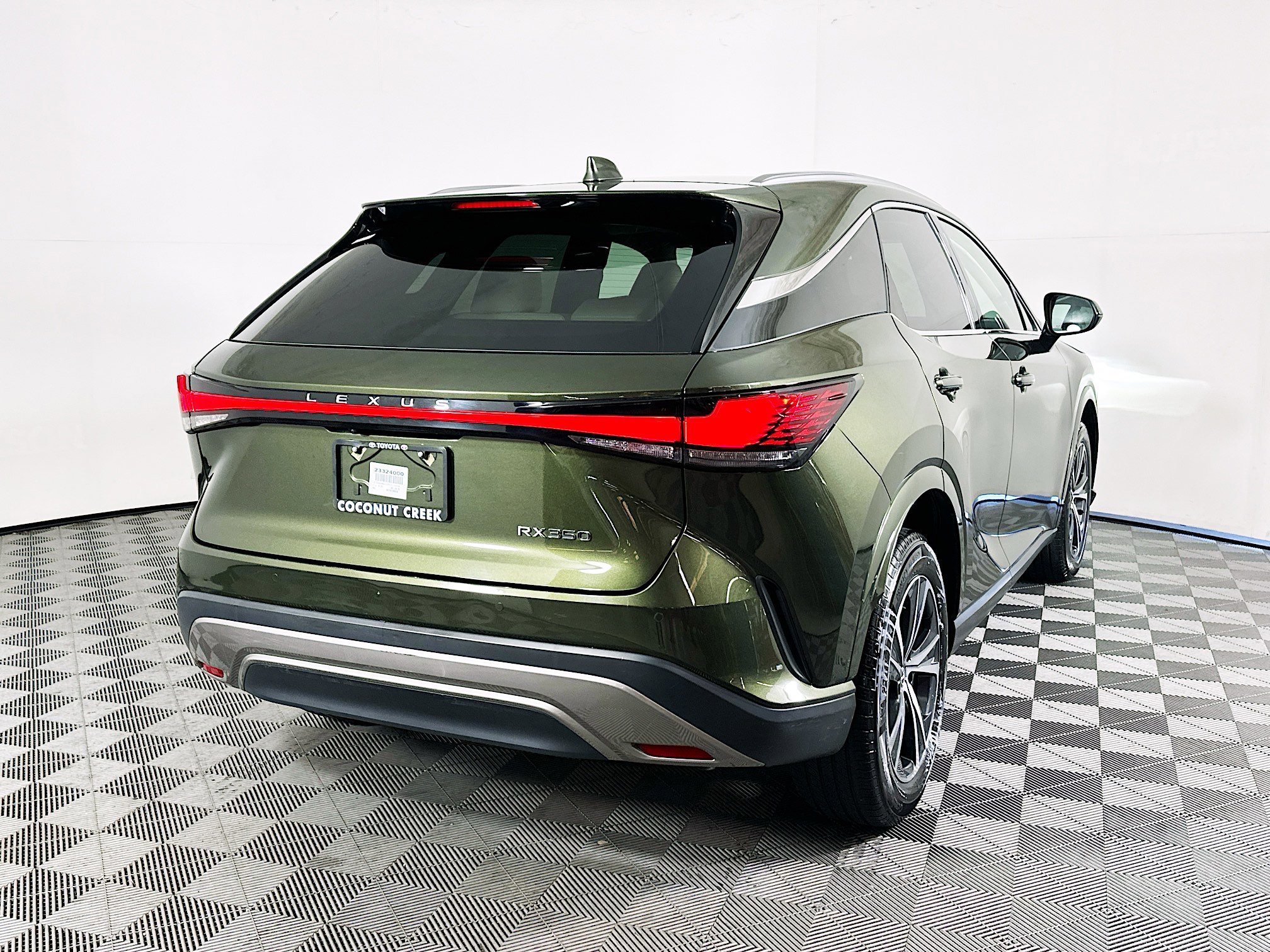 2023 Lexus RX thumbnail 5