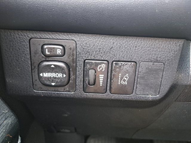 Used 2018 Gray Toyota Limited image 24