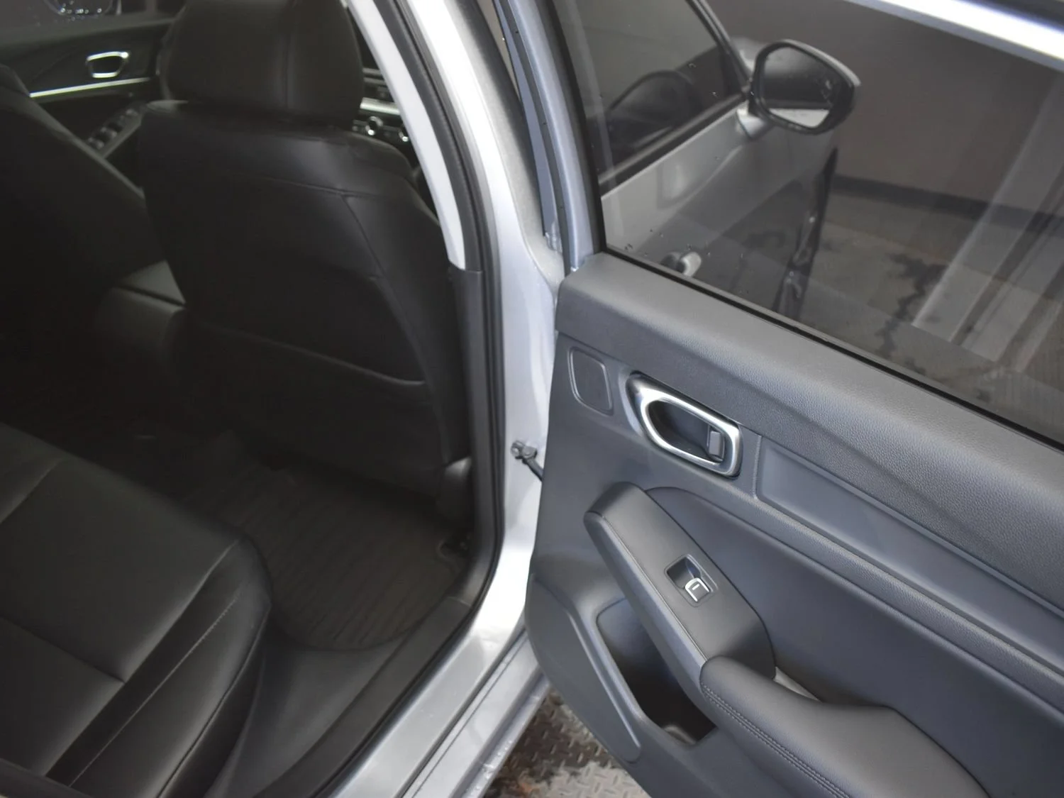 New 2026 Solar Silver Metallic Acura INTEGRA image 22