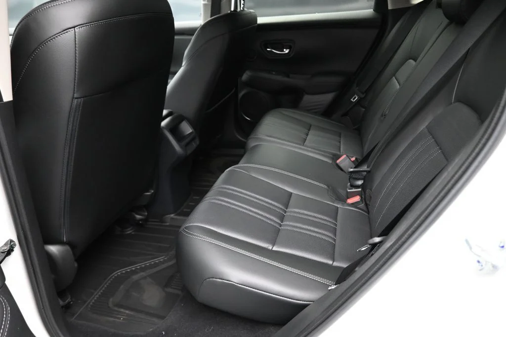 2026 Honda HR-V EX-L - Photo 17