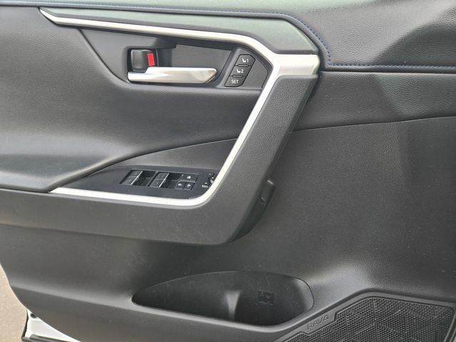 Used 2024 Off-white Toyota XSE image 17