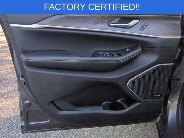 Used 2022 Gray Jeep 4xe image 12