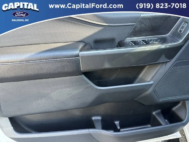Used 2023 White Ford XLT image 20