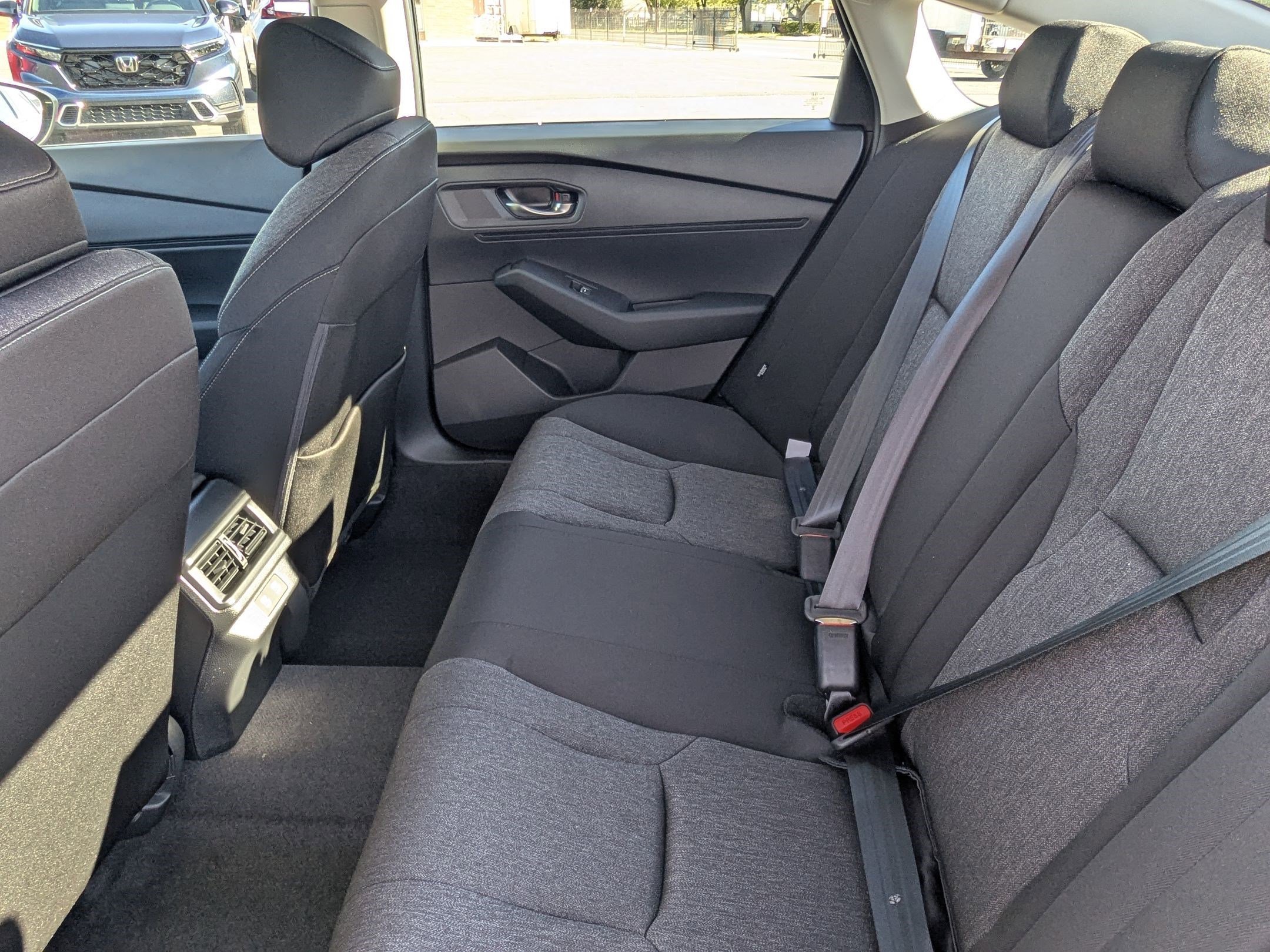New 2026 Meteorite Gray Metallic Honda SE image 16