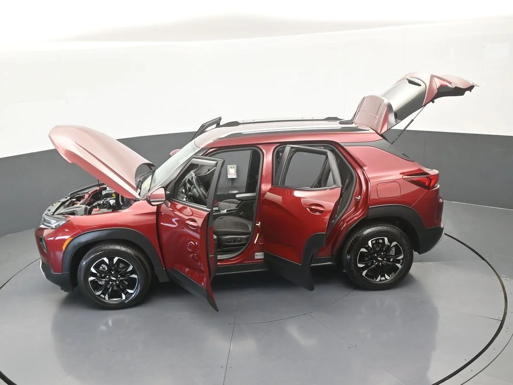 Used 2023 Crimson Metallic Chevrolet LT image 62