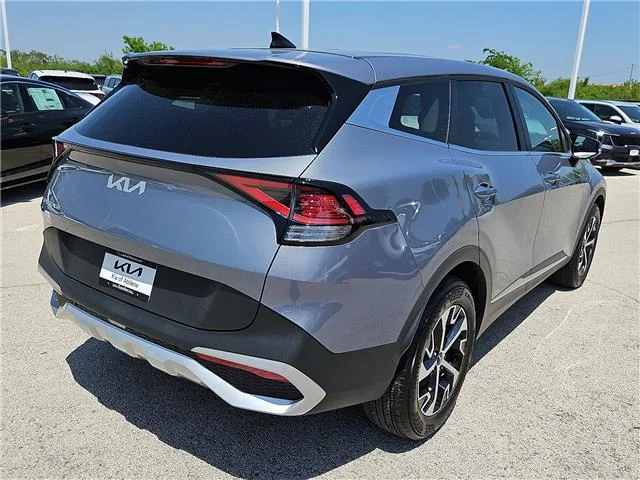 Used 2025 Gravity Gray KIA EX Front-Wheel Drive image 5