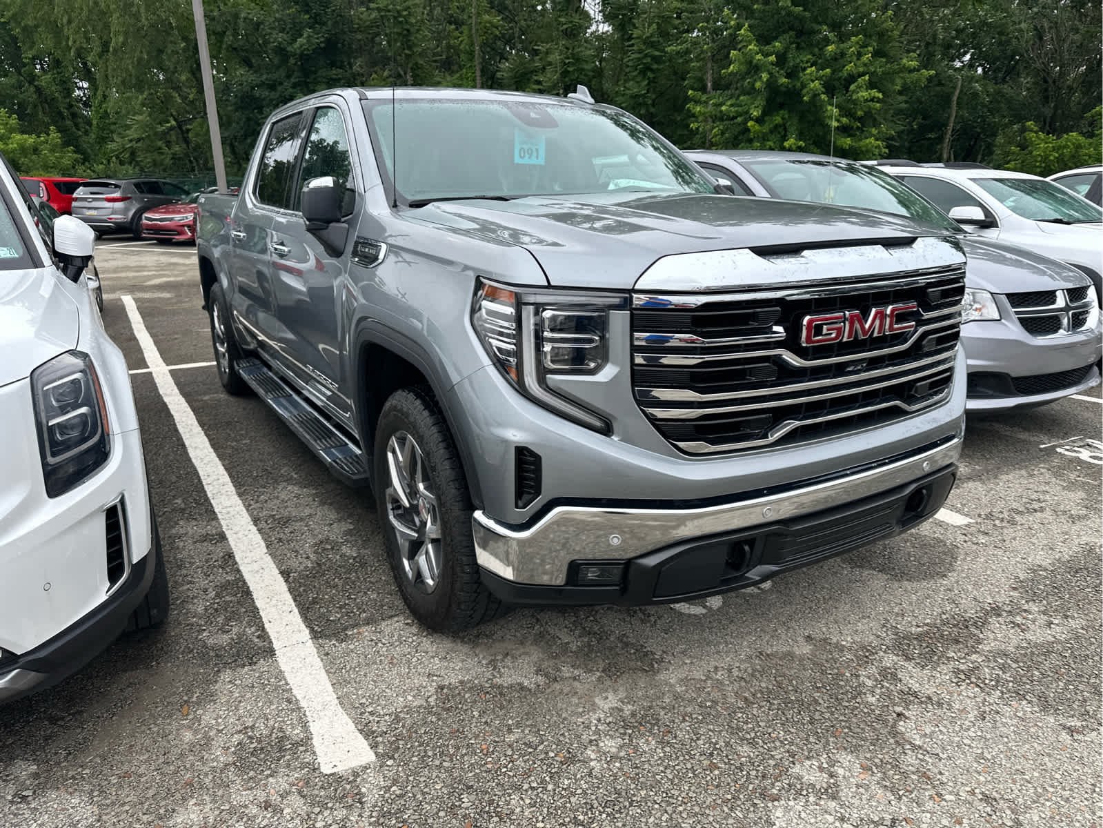 Used 2024 Sterling Metallic GMC SLT image 2