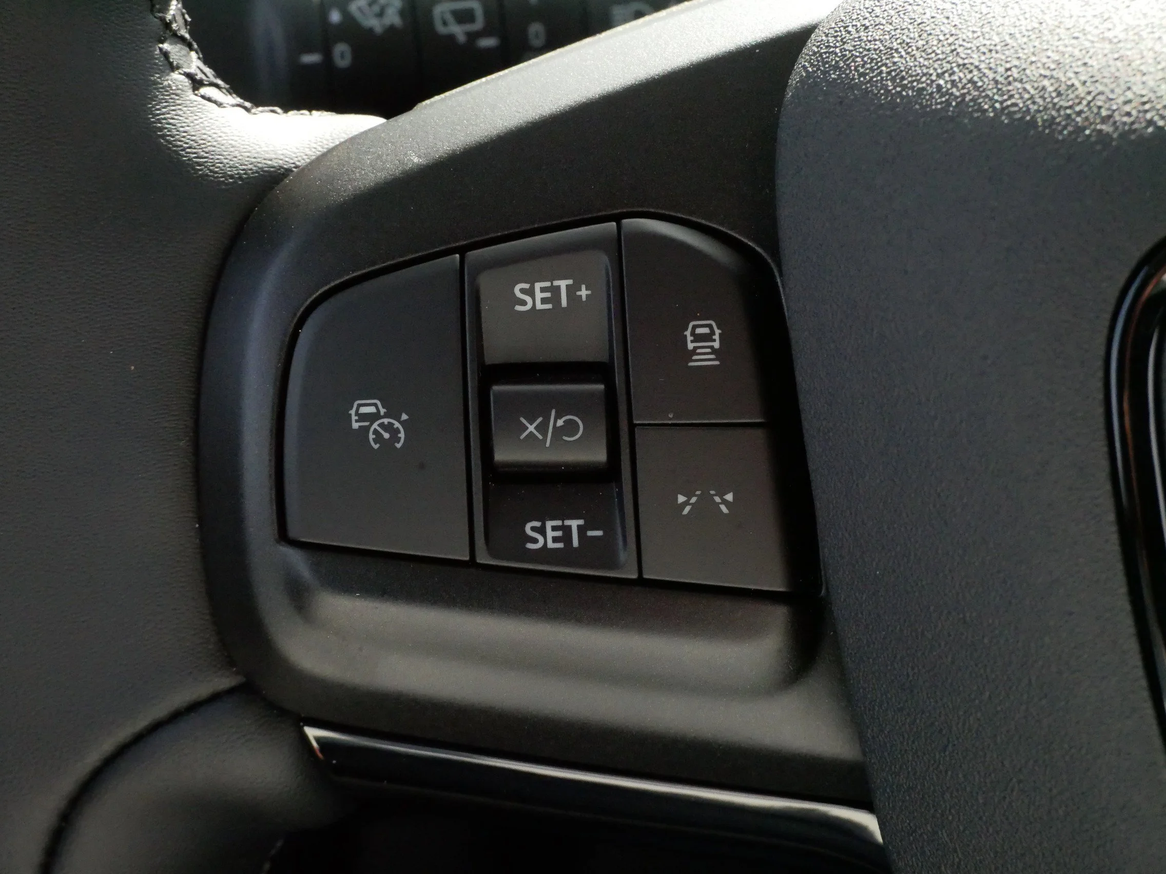 2025 Ford Mustang Mach-E Premium AWD - Photo 25