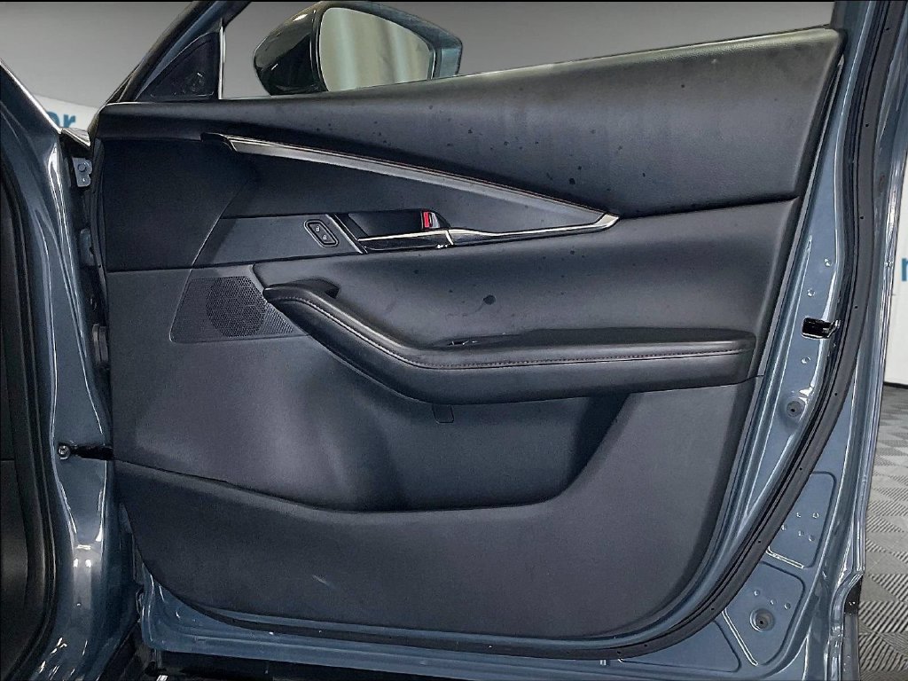 Used 2025 Gray Mazda 2.5 S Carbon Edition image 12