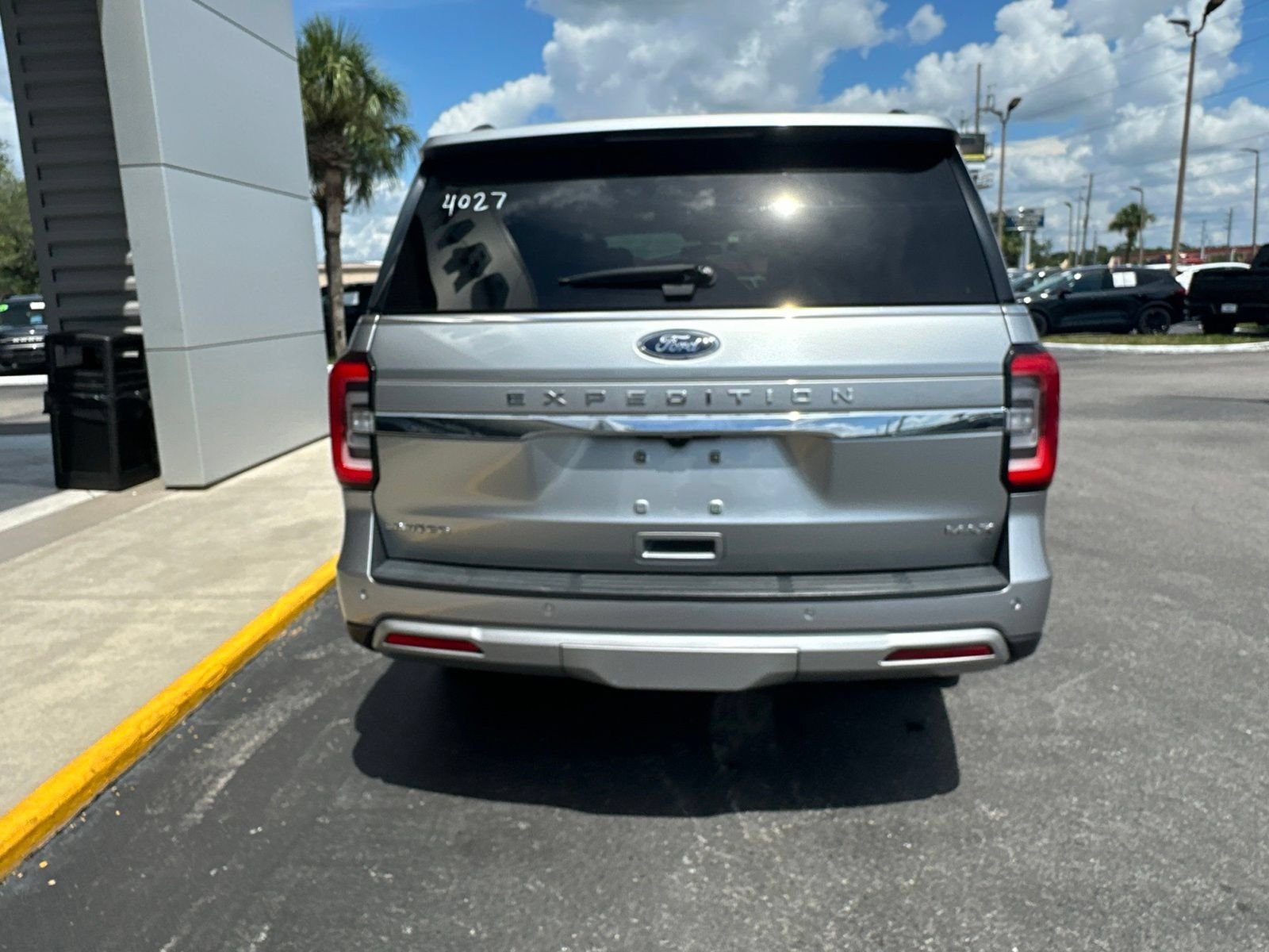 Used 2024 Silver Metallic Ford Limited image 6