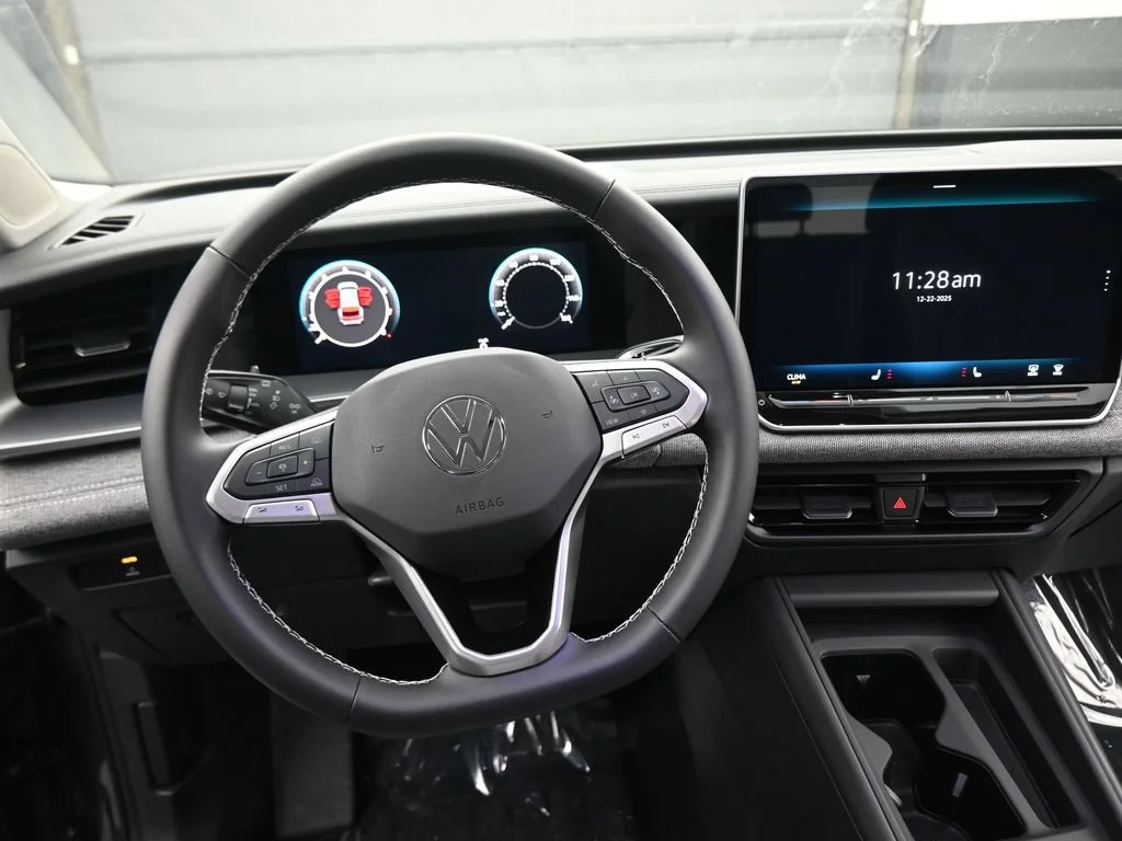 Used 2026  Volkswagen S image 37