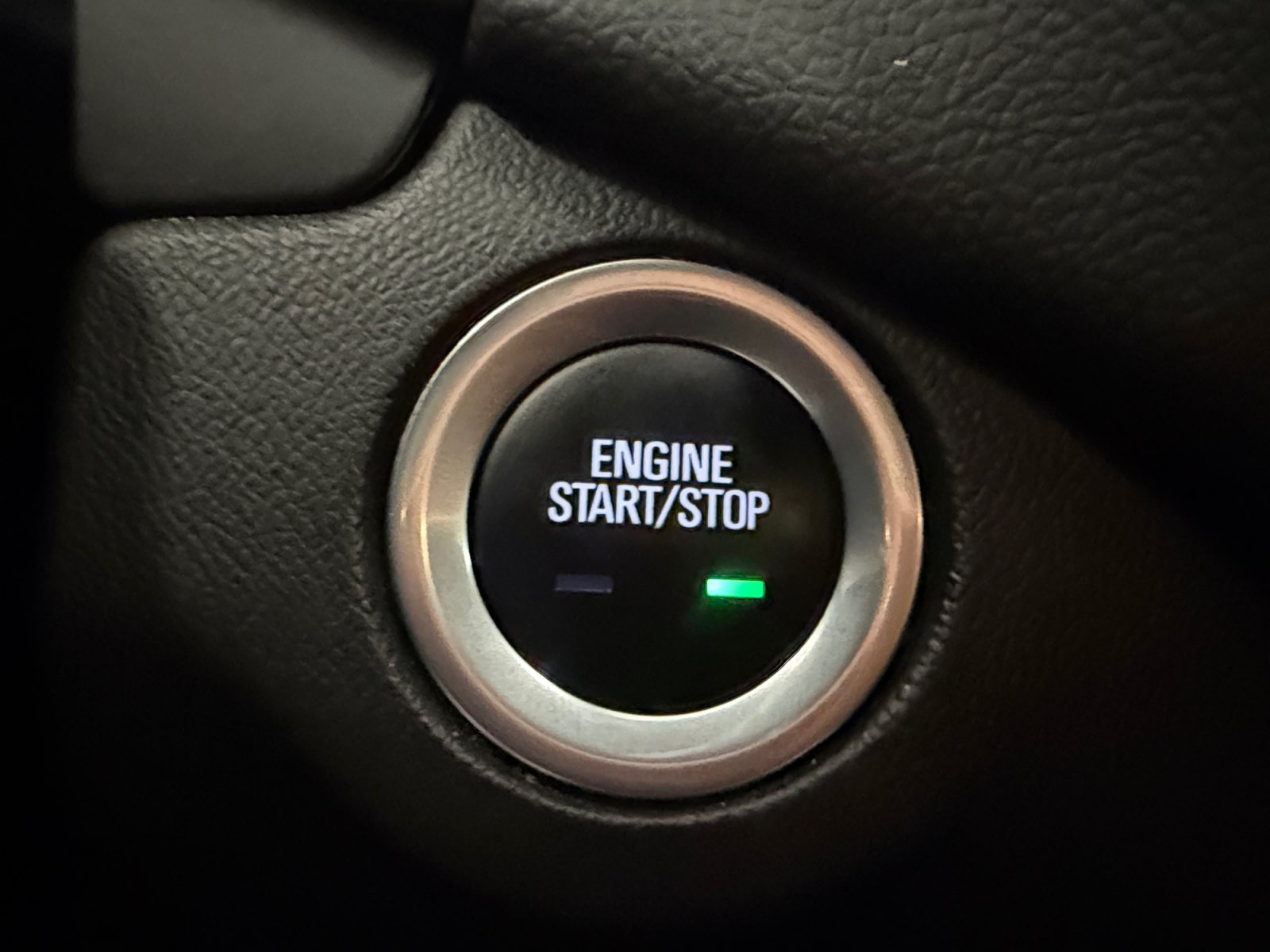 Used 2024 Summit White Chevrolet LT image 34