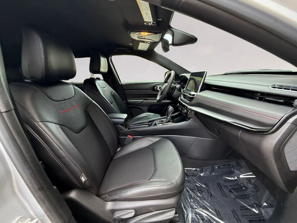 2025 Jeep Compass Trailhawk - Photo 17