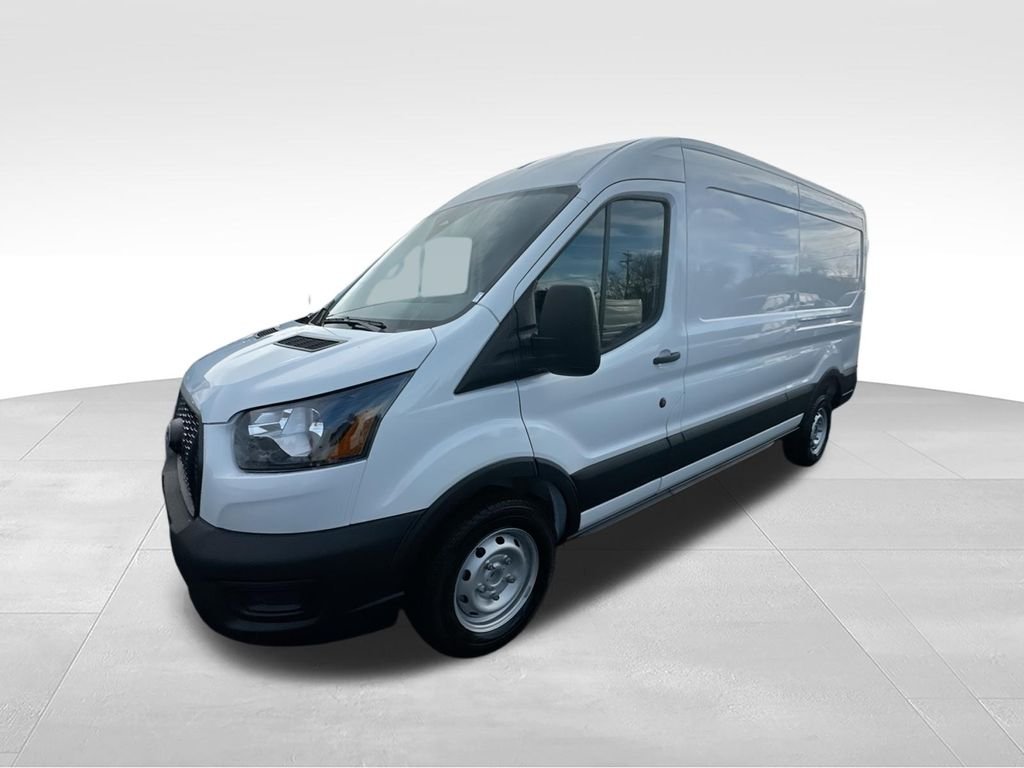 New 2026 Oxford White Ford Cargo Van image 4
