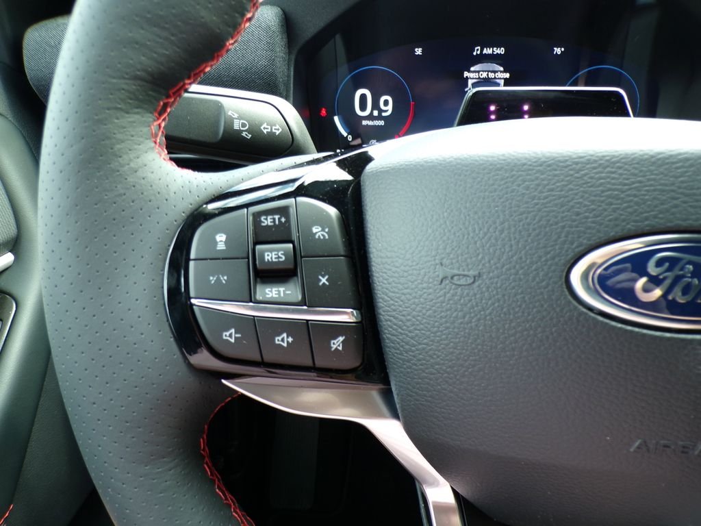 New 2026 Space White Metallic Ford ST-Line image 17