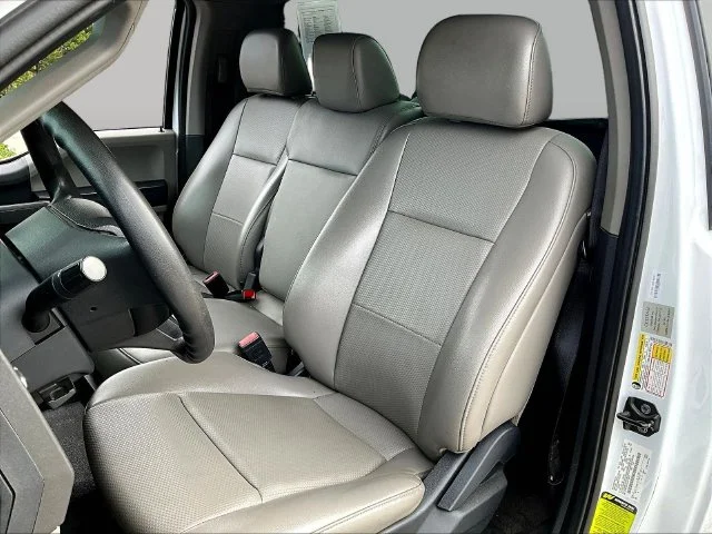 Used 2022 White Ford XL image 24