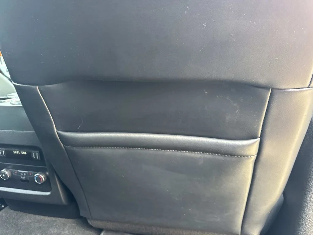 Used 2017 White Lincoln Select image 26