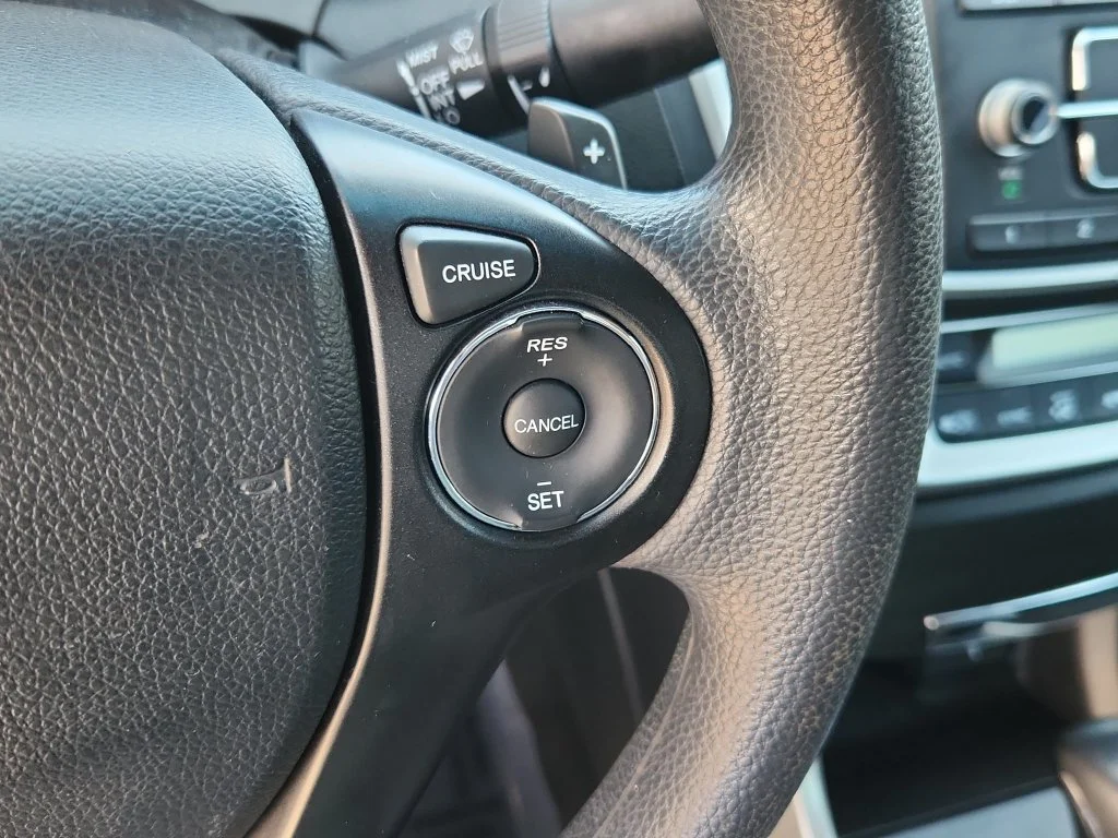Used 2013 Gray Honda LX-S image 18