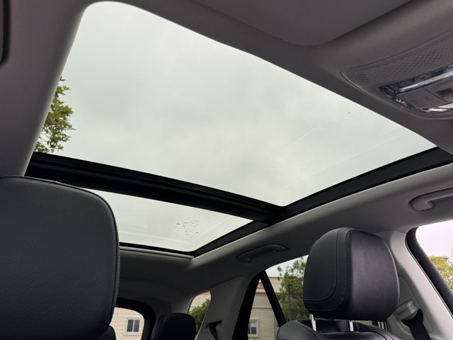 New 2026 Selenite Grey Metallic Mercedes-Benz GLE 450 image 3