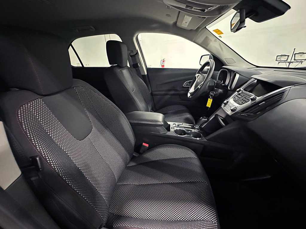 Used 2017 NIGHTFALL GRAY METALLIC Chevrolet LT image 25