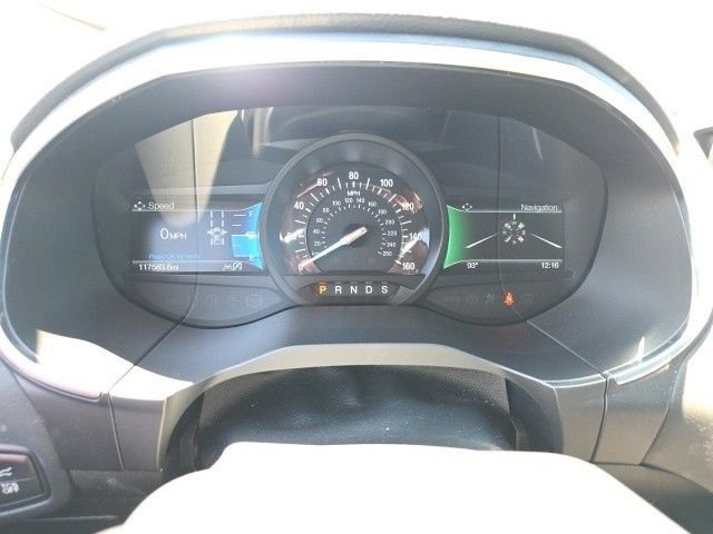 Used 2019 White Platinum Clearcoat Metallic Ford Titanium image 8