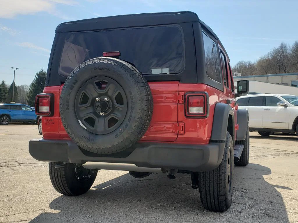 New 2026 Firecracker Red Clear-Coat Exterior Paint Jeep Sport image 3