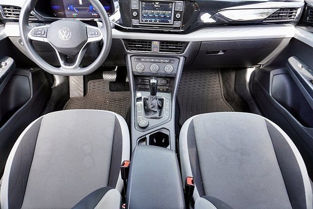 Used 2022 White Volkswagen 1.5T S image 19