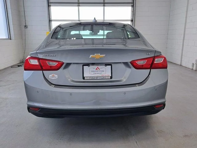 Used 2024 Gray Chevrolet LT image 6