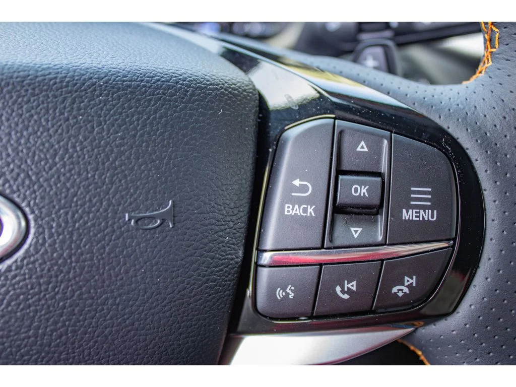 New 2026 Space White Metallic Ford Tremor® image 33