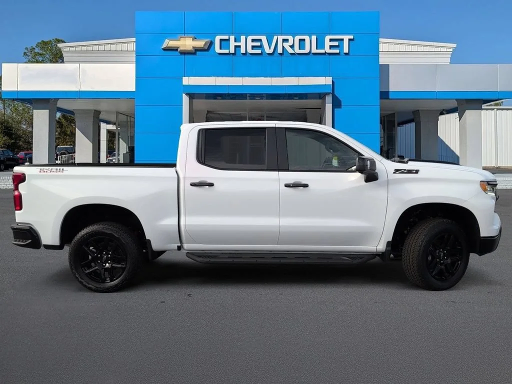 New 2026 Summit White Chevrolet LT Trail Boss image 2