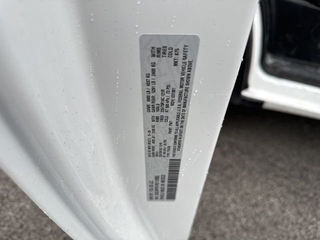 Used 2024 White Ram High Roof image 21