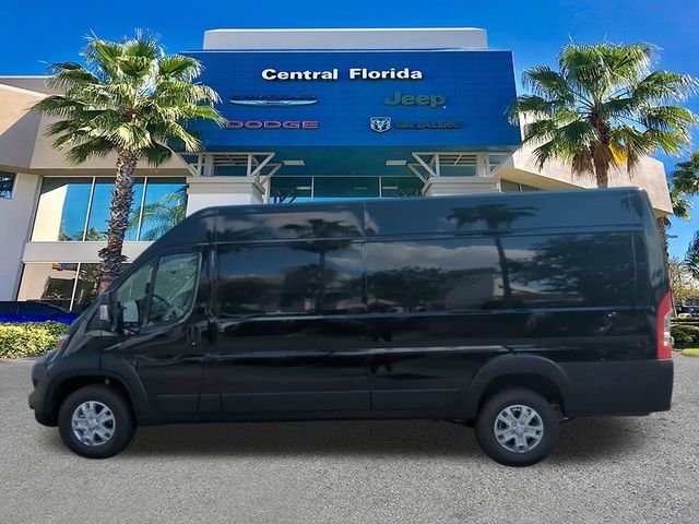 New 2026 Black Clear-Coat Exterior Paint RAM High Roof image 8