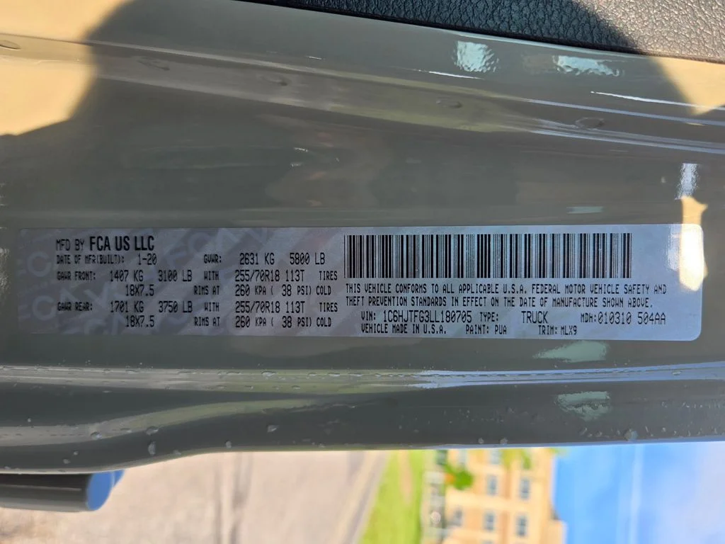 Used 2020 Beige Jeep Overland image 33
