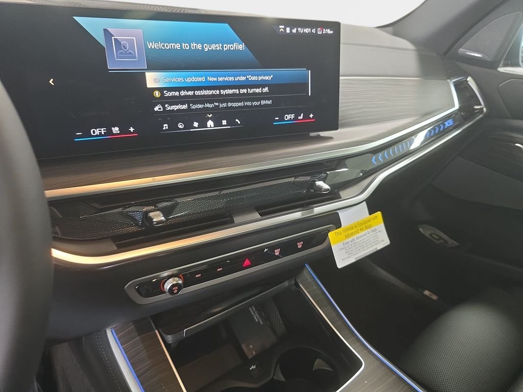 New 2026 Black Sapphire Metallic BMW xDrive50e image 11