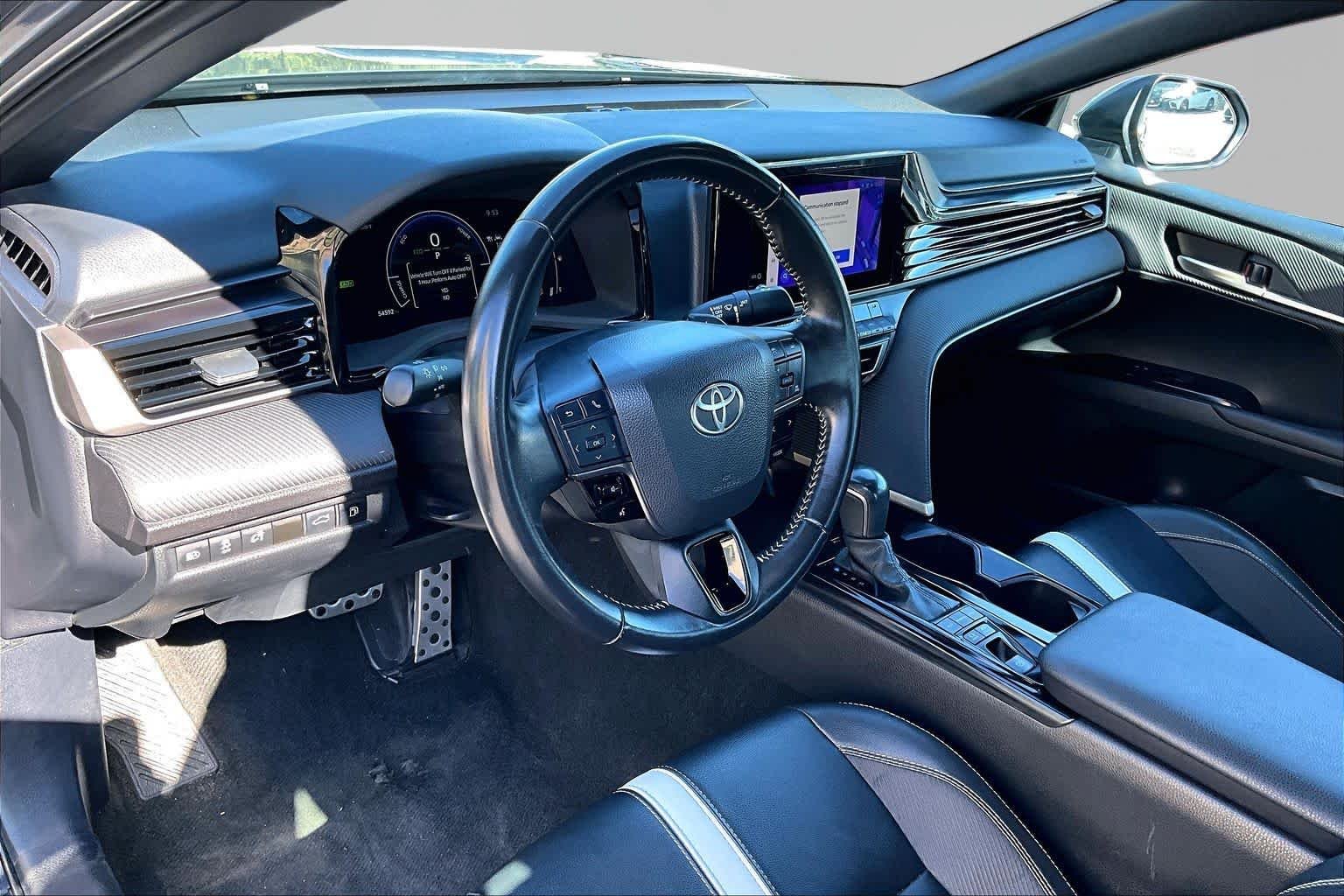 Used 2025 Underground Toyota SE image 18