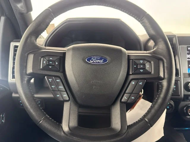 Used 2018 Silver Ford XLT image 18