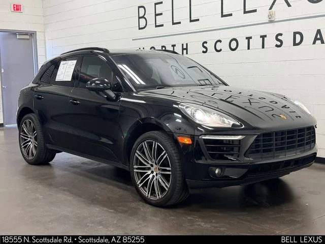 Used 2016  Porsche S image 2