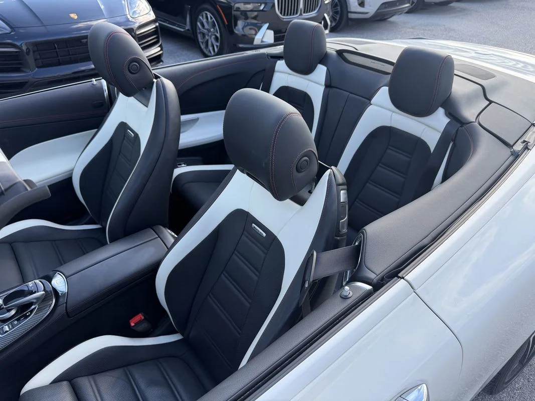 Used 2020  Mercedes-Benz 4MATIC® image 13