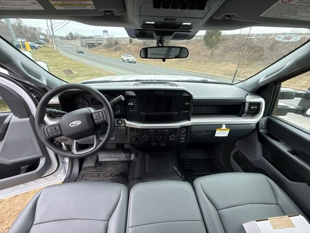 New 2026 Oxford White Ford F-350® XL image 16