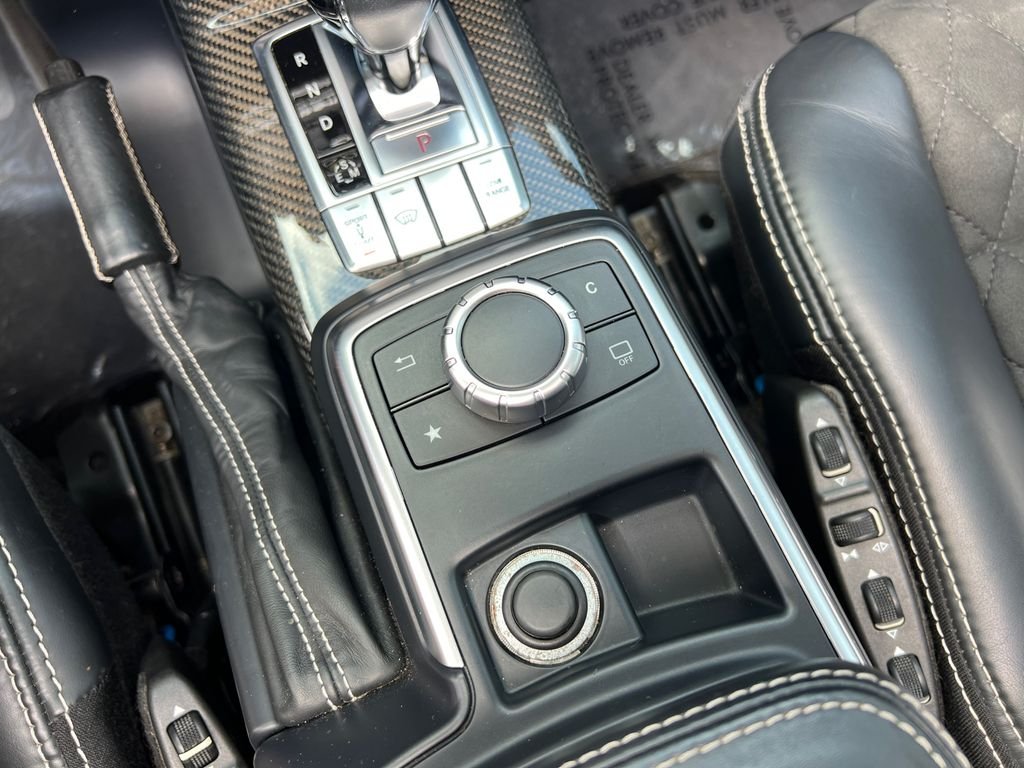 Used 2017  Mercedes-Benz G 550 Squared image 22