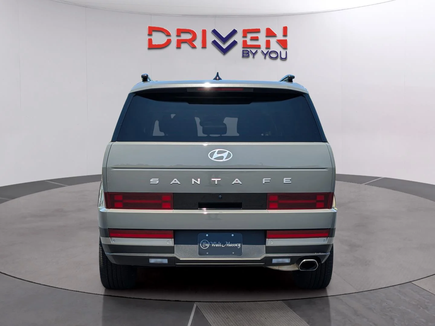 Used 2025 Hampton Gray Hyundai Limited image 4