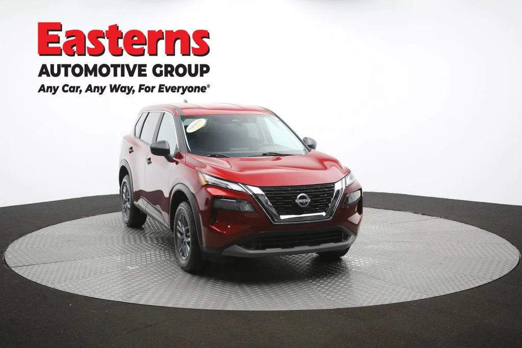Used 2023 Red Nissan S image 49