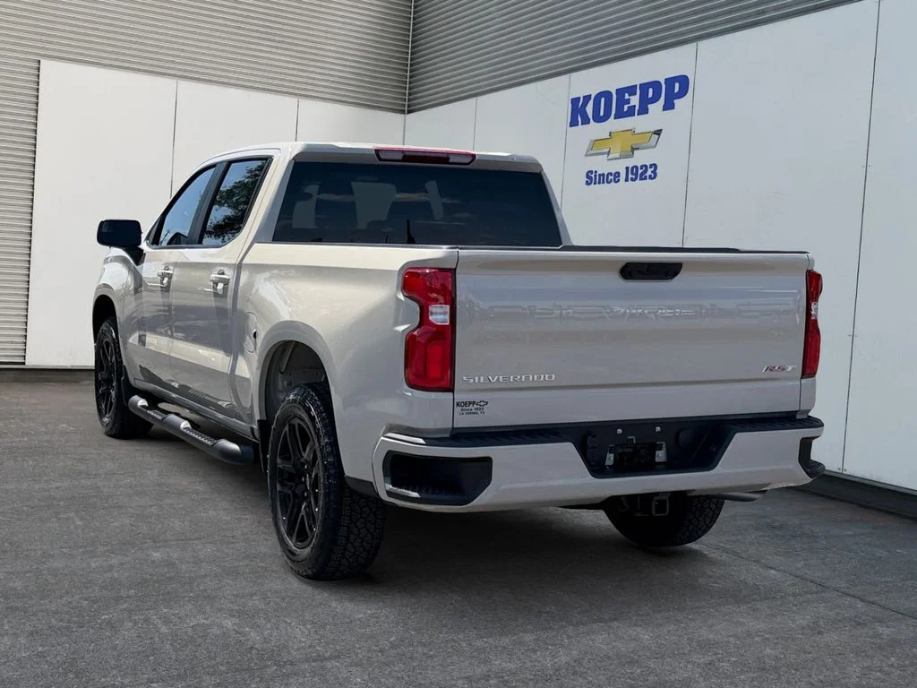 New 2026 White Sands Chevrolet RST image 3