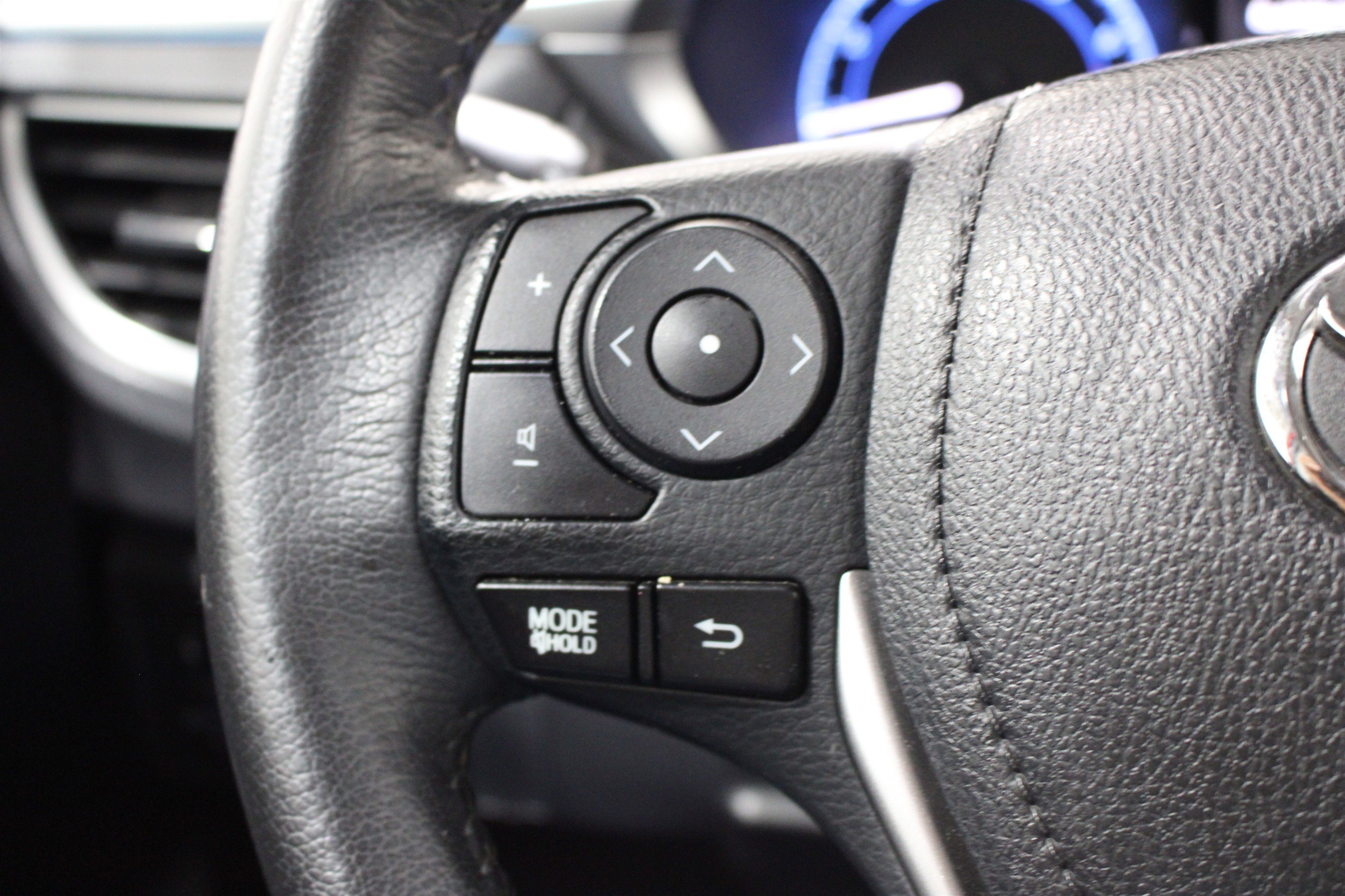 Used 2015 Red Toyota S Plus image 11