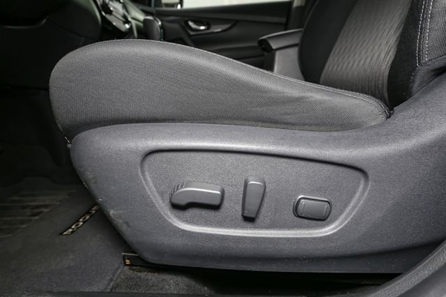 Used 2019 Gray Nissan SV image 35