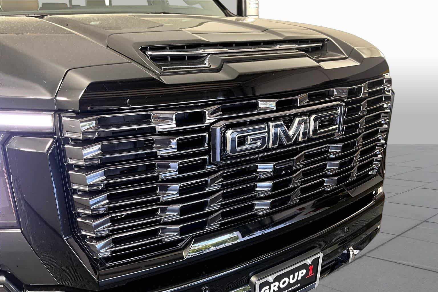 2025 GMC Sierra 2500HD Denali Ultimate - Photo 28