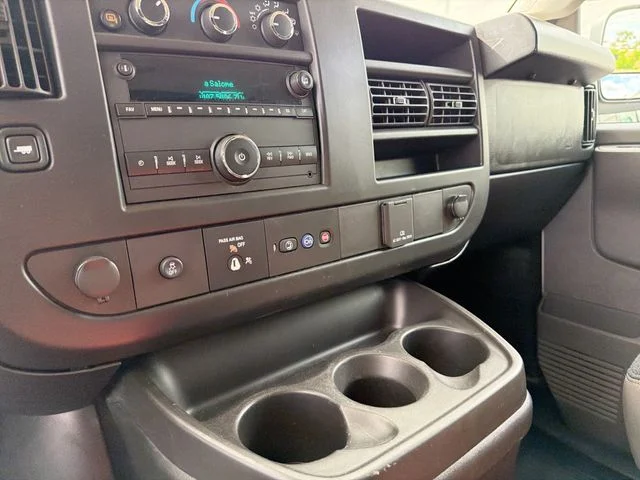 Used 2024 White Chevrolet Work Van image 32