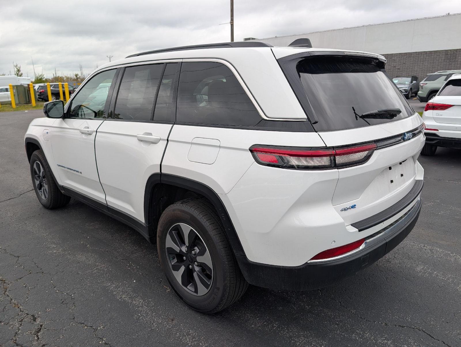 Used 2024 Bright White Clearcoat Jeep 4xe image 5