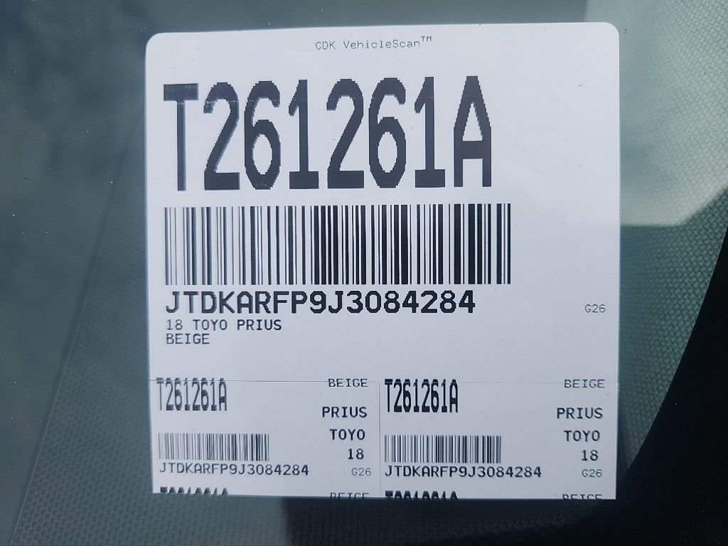 Used 2018 Silver Toyota Plus image 5