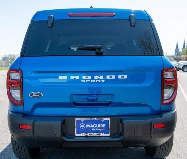 Used 2025 Blue Ford Big Bend image 7
